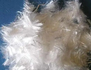 Bé trai bị “kim vô hình” từ 1 chiếc chăn đ:âm khắp người, cha mẹ hoảng loạn, gỡ mãi không hết