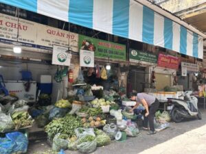 Đề xuất áp thuế khoán với hộ kinh doanh dưới 5 tỷ đồng/năm: Nên hay không?