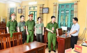 Kiểm tra học bạ, bài thi của thí sinh đạt 10 điểm Toán ở Tuyên Quang